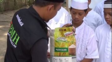 Hari Santri, Lanzas BMH Hadiahkan Beras Tahfiz